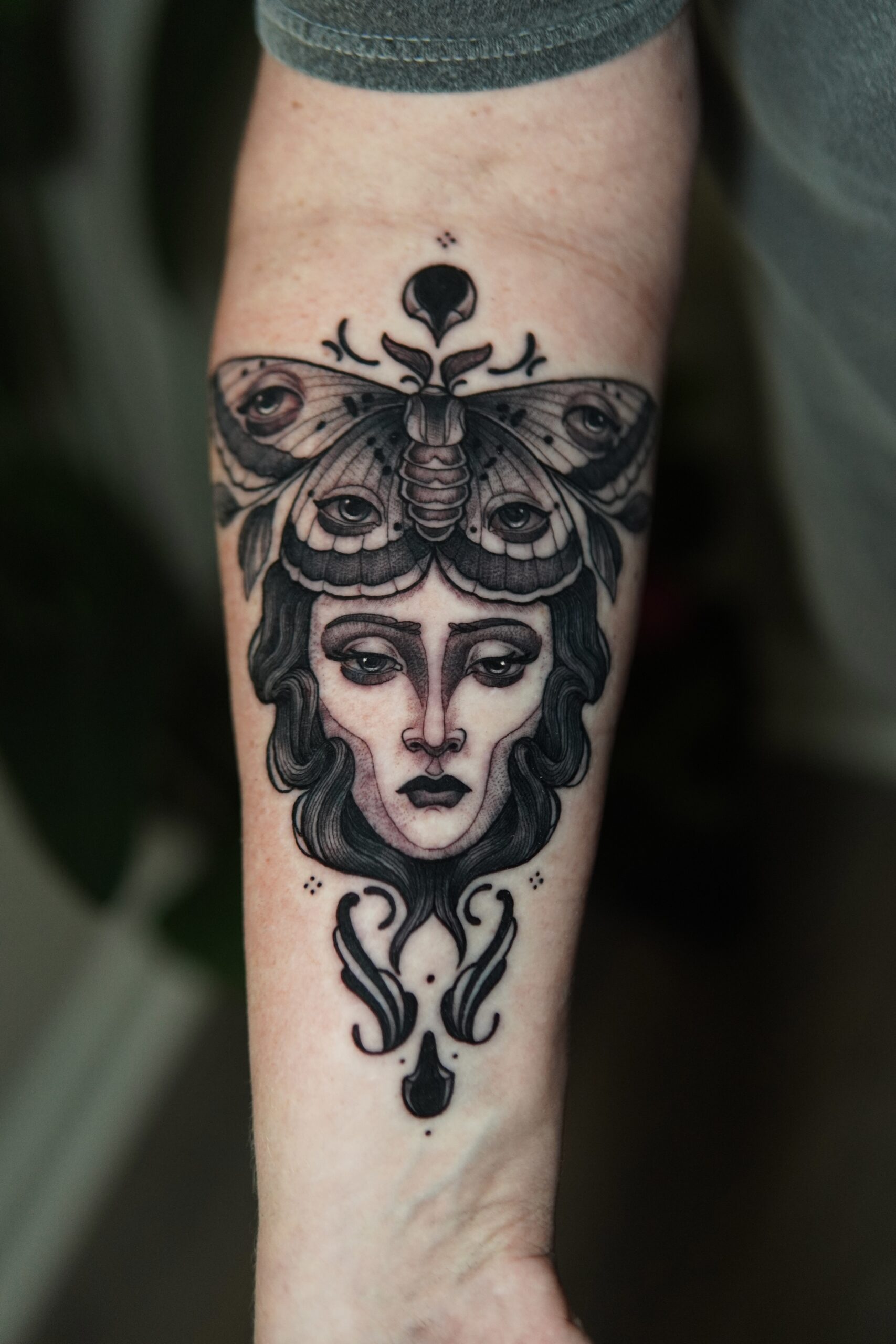 Kali Torres – Eminence Tattoo Studio