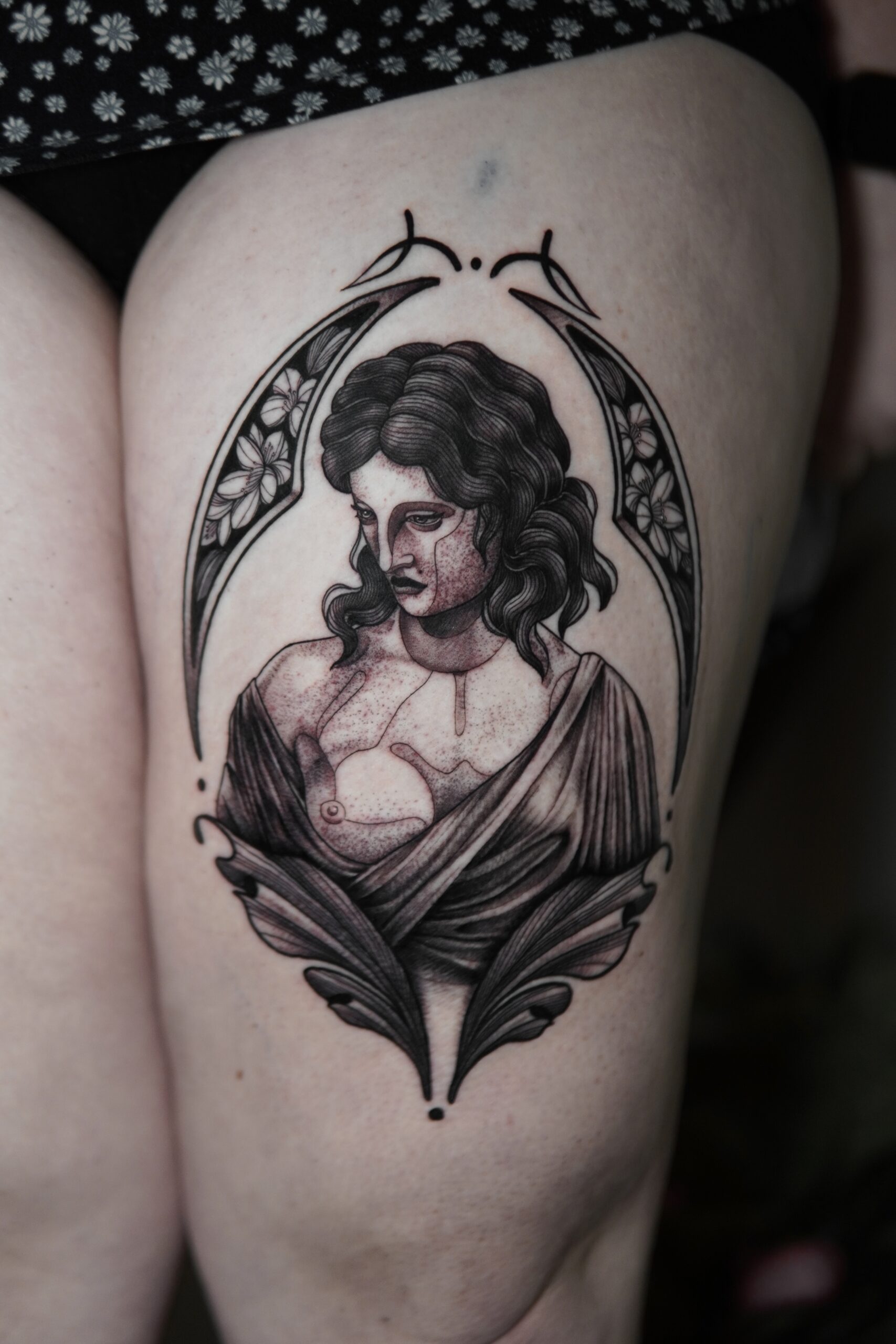 tattoome | Kali tattoo, Back tattoo women, Tattoo design drawings